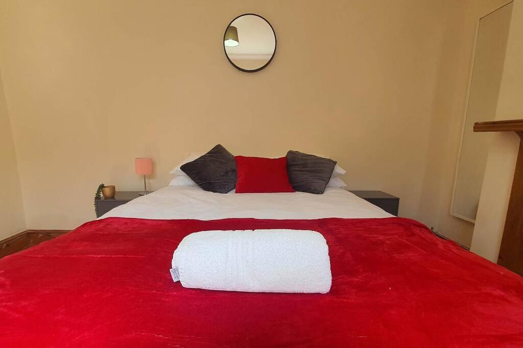 Free Netflix, Large House, Great Price Appartement Cardiff