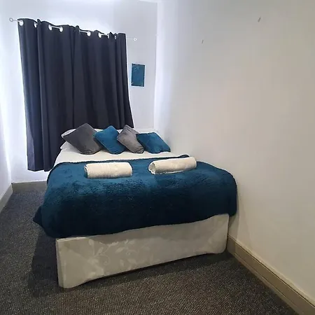 Free Netflix, Large House, Great Price Apartment Cardiff Exterior photo